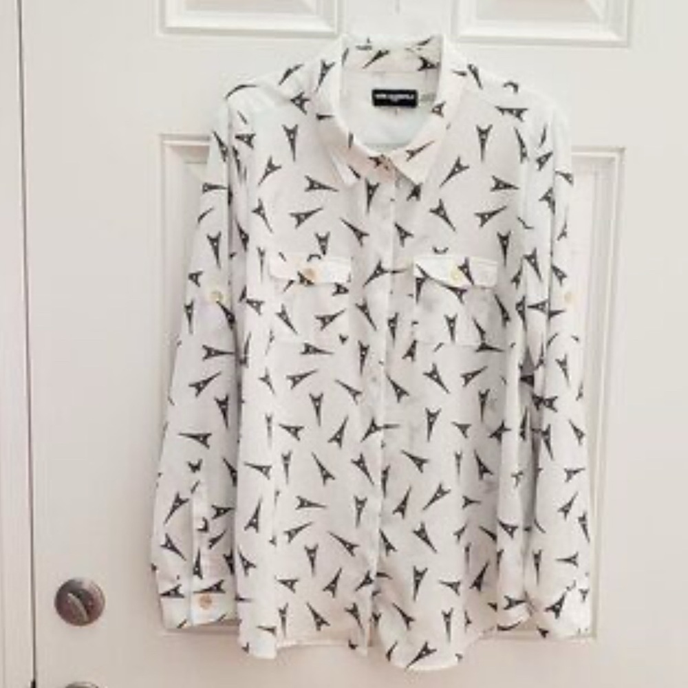 Adrienne Vittadini White and Black Blouse